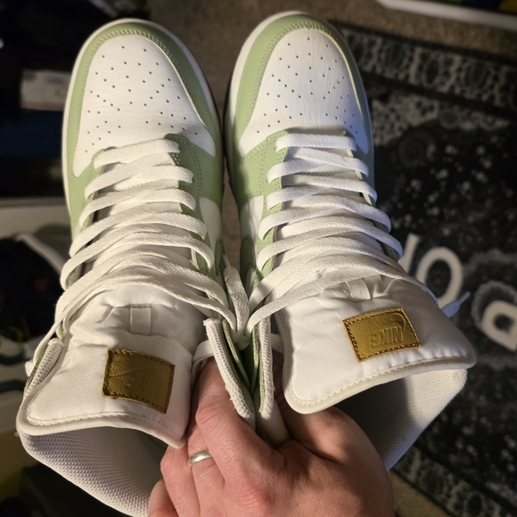 Nike Dunk Honeydew Green and White High-Top Sneakers - Picture 3 of 5
